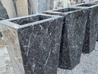 روشویی مدرن بدنه کامل سنگی مخروطی ایستاده مشکی نجف آباد